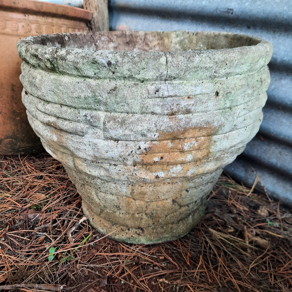 Vintage Pot 0166