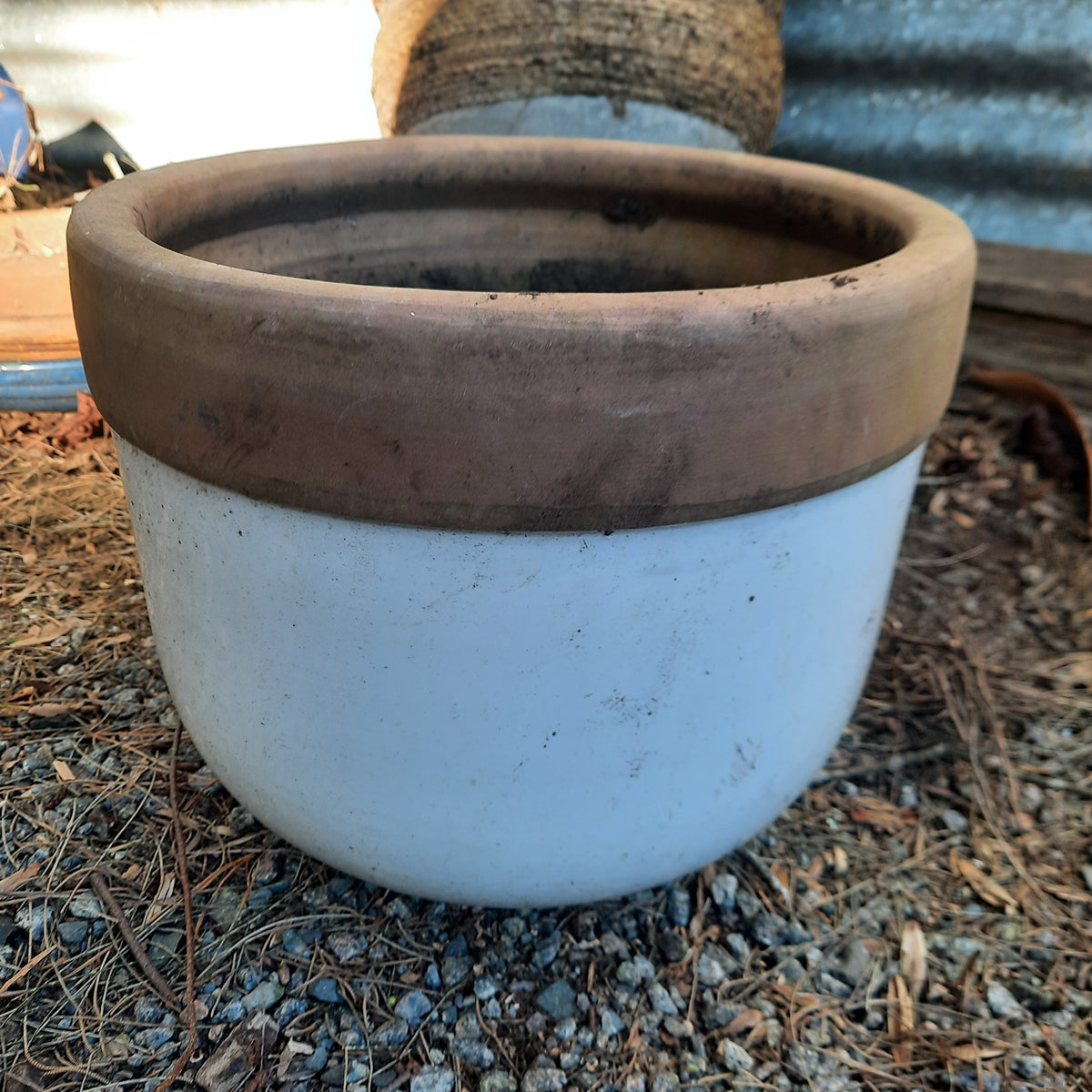 Vintage Pot 0171