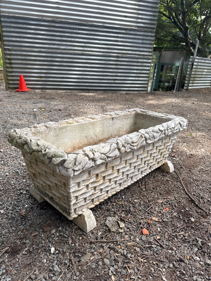 Vintage Pot 0219 trough