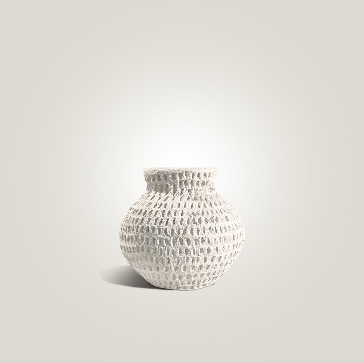 Matteurs Cotton Stone Vase Round