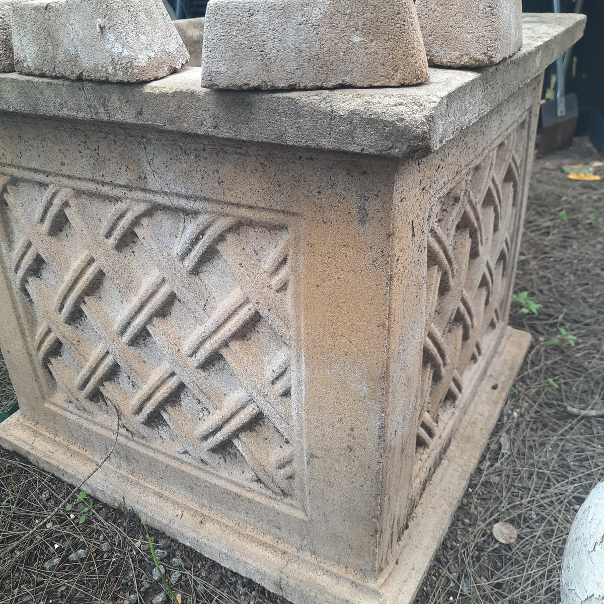 Vintage Pot 0151
