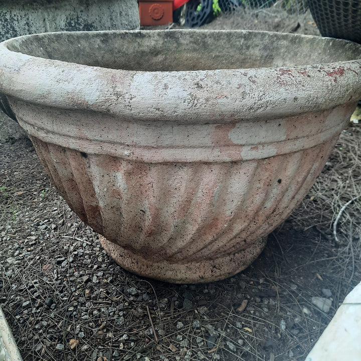 Vintage Pot 0147