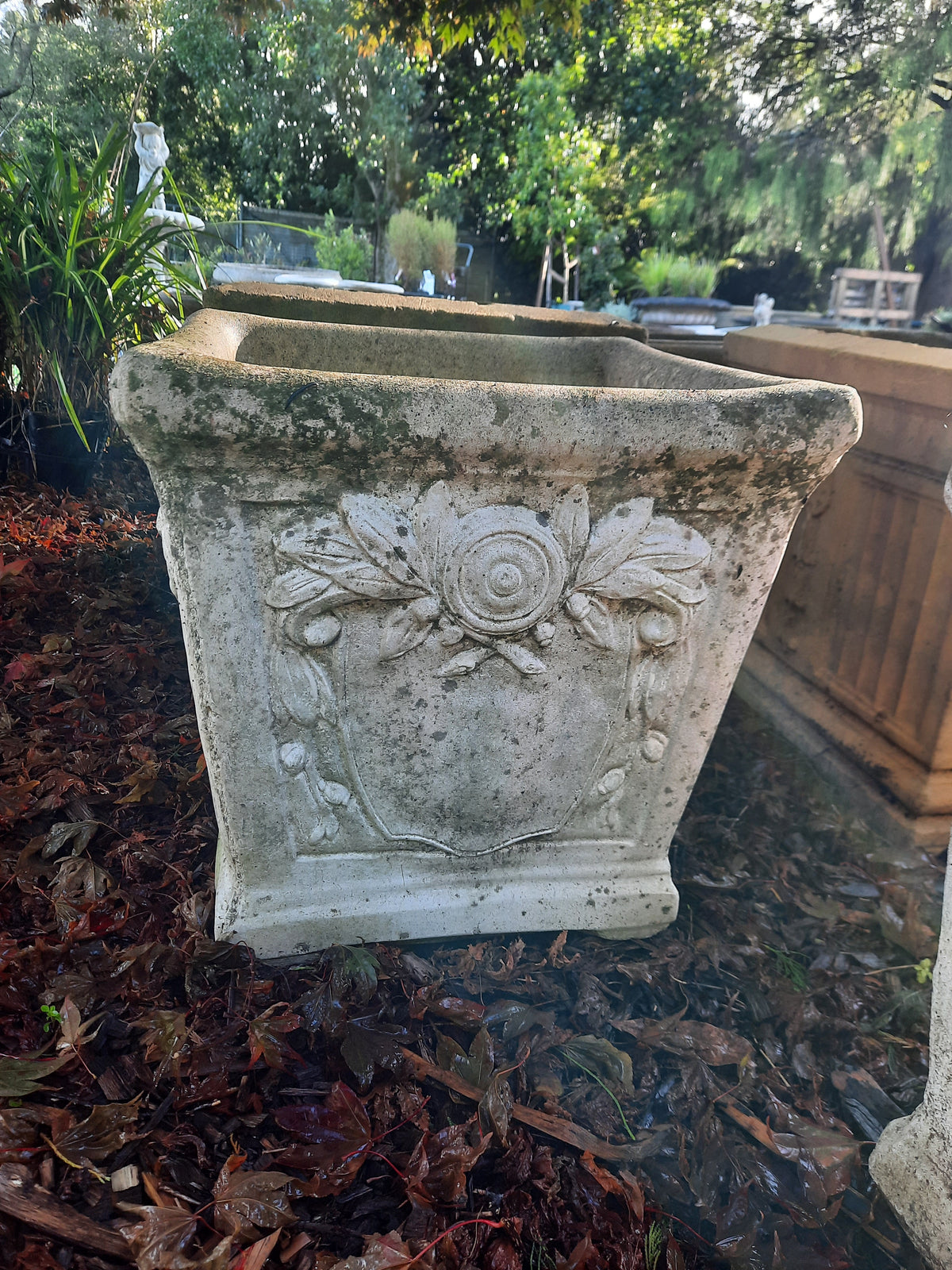 Vintage Pot 0024