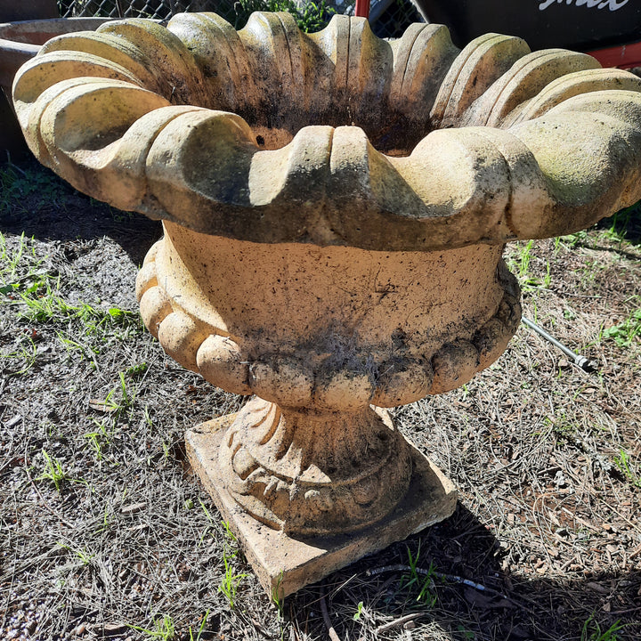 Vintage Pot 0134
